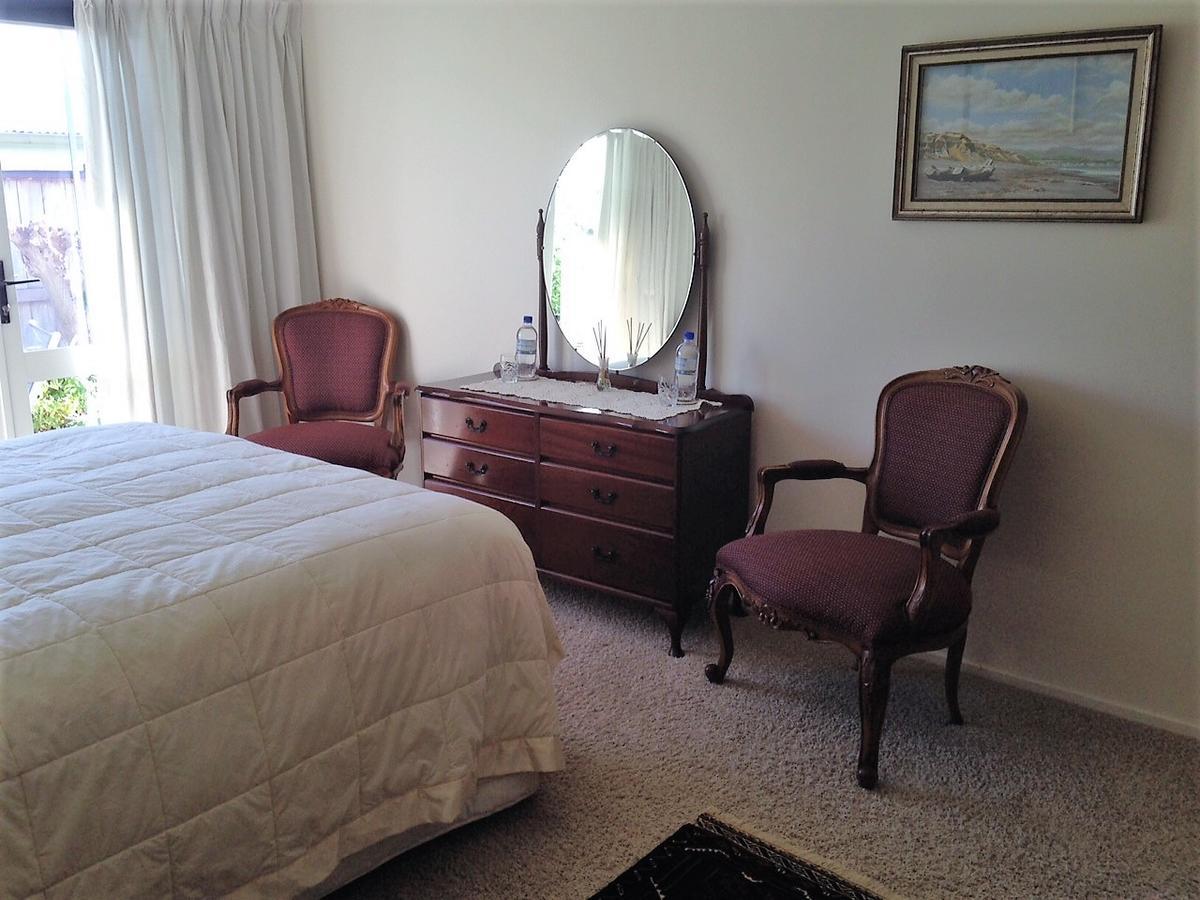 Huntington House Bed & Breakfast Tauranga Exterior photo